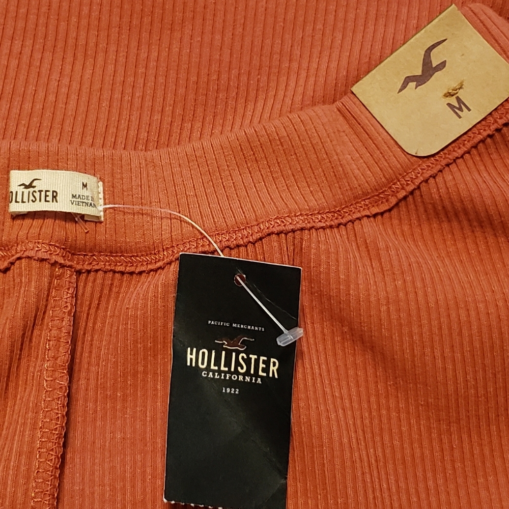 Hollister Skirt - Picture 2 of 2